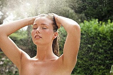 虚幻5引擎重制《质量效应3》奥米茄场景 效果惊人